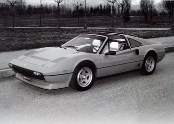 Ferrari 208 GTS Turbo