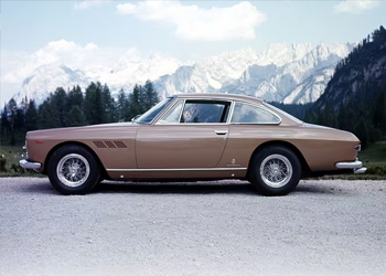 Ferrari 330 GT 2+2
