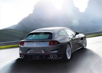 Ferrari GTC4Lusso